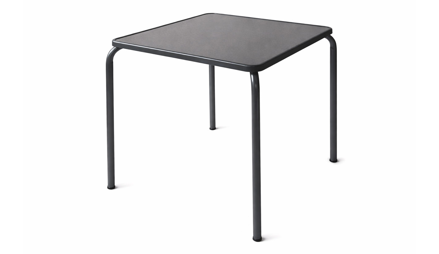 Estructura de acero con tablero de resina